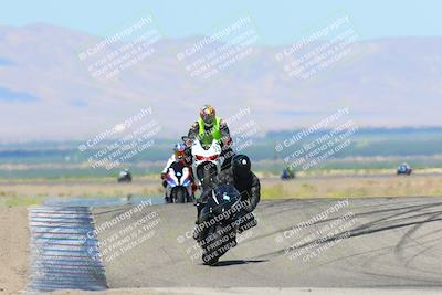 media/May-29-2022-Lets Ride (Sun) [[e8986be515]]/B Group/1020am (Outside Grapevine)/